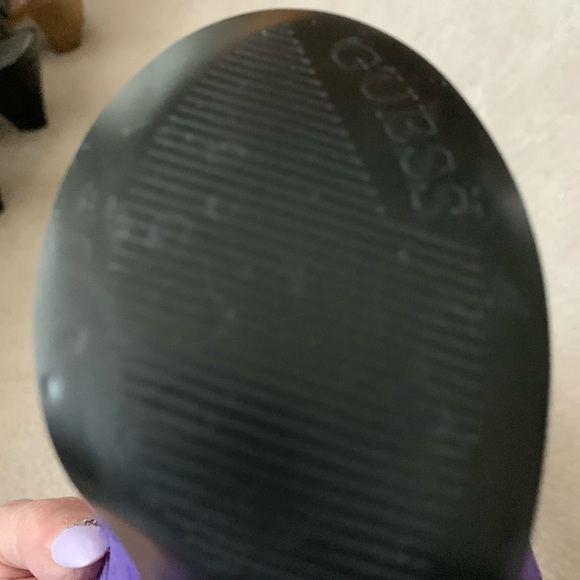 Guess Heels NWOT - Picture 4 of 5